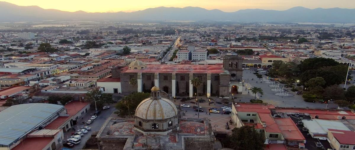 Foto de terreno habitacional en venta en avenida juan josé arriola zuñiga , ciudad guzmán centro, zapotlán el grande, jalisco, 28937092 No. 01