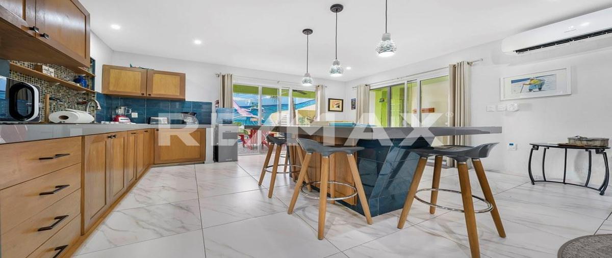 Foto de edificio en avenida juárez , isla mujeres, isla mujeres, quintana roo, 0 foto 04 Foto de edificio en venta en avenida juárez , isla mujeres, isla mujeres, quintana roo, 0 No. 04