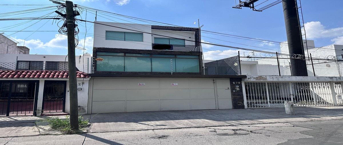 Foto de casa en avenida lopez mateos , lomas de guevara, guadalajara, jalisco, 28404962 foto 01 Foto de casa en venta en avenida lopez mateos , lomas de guevara, guadalajara, jalisco, 28404962 No. 01