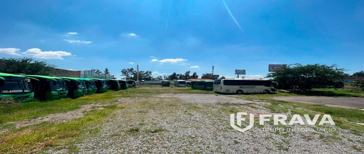 Foto de terreno habitacional en venta en avenida lopez mateos , los gavilanes, tlajomulco de zúñiga, jalisco, 27388473 No. 02