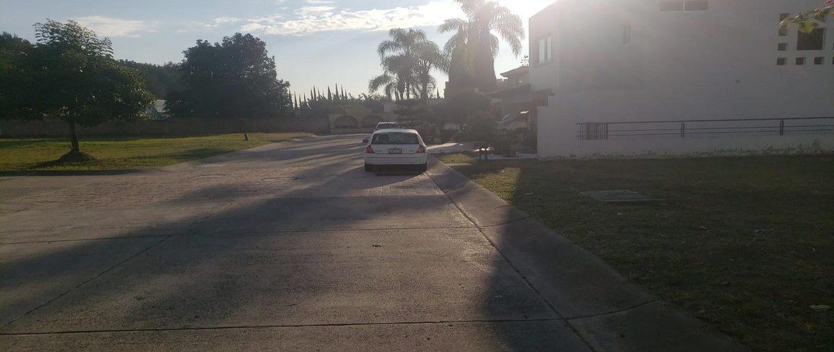 Foto de terreno habitacional en avenida lopez mateos sur , arboleda bosques de santa anita, tlajomulco de zúñiga, jalisco, 30939307 foto 02 Foto de terreno habitacional en venta en avenida lopez mateos sur , arboleda bosques de santa anita, tlajomulco de zúñiga, jalisco, 30939307 No. 02