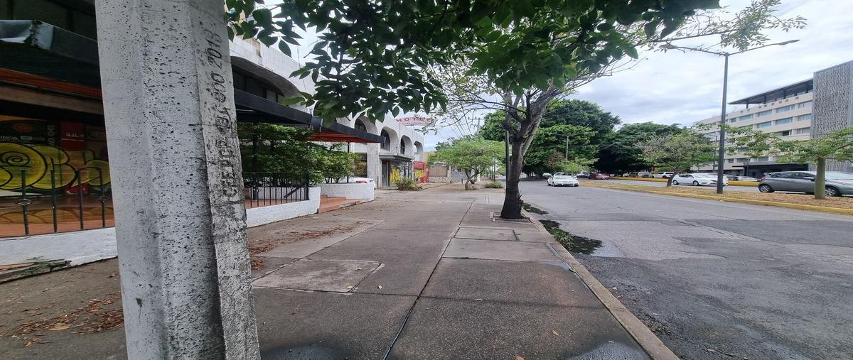 Foto de terreno habitacional en avenida lopez mateos sur , chapalita, guadalajara, jalisco, 28213492 foto 04 Foto de terreno habitacional en renta en avenida lopez mateos sur , chapalita, guadalajara, jalisco, 28213492 No. 04