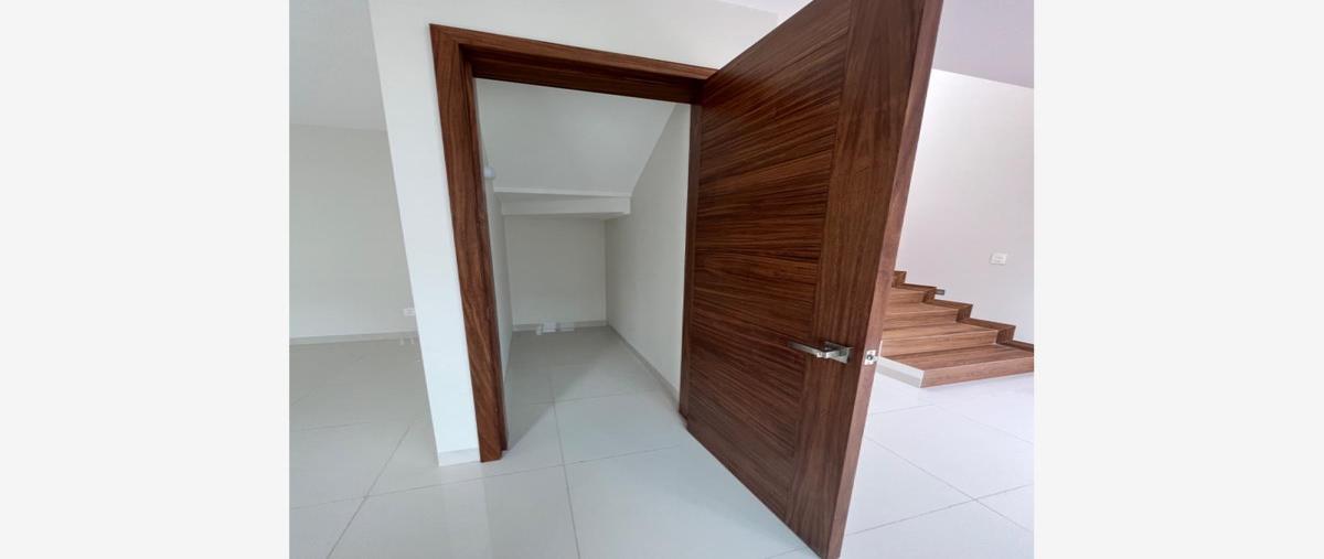 Foto de casa en venta en avenida lópez mateos sur -, el alcázar (casa fuerte), tlajomulco de zúñiga, jalisco, 27773250 No. 03
