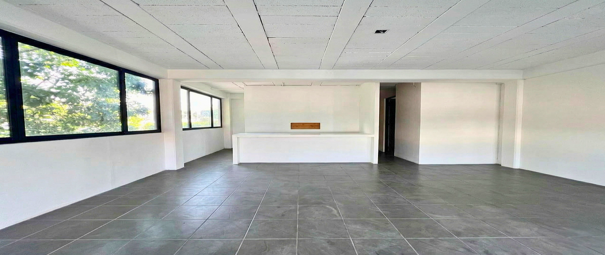 Foto de local en avenida manuel ávila camacho , lomas del country, guadalajara, jalisco, 0 foto 02 Foto de local en renta en avenida manuel ávila camacho , lomas del country, guadalajara, jalisco, 0 No. 02