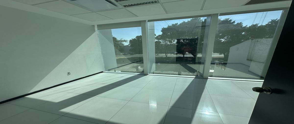 Foto de local en renta en avenida nicolás copérnico , arboledas 2a secc, zapopan, jalisco, 0 No. 04