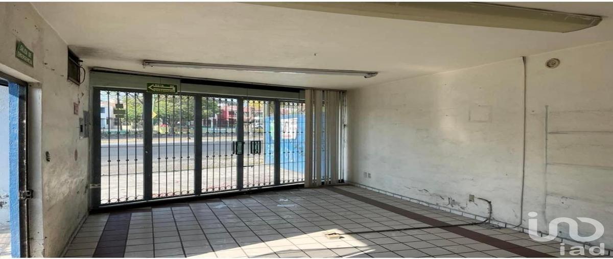 Foto de bodega en venta en avenida niños heroes , de los trabajadores, colima, colima, 0 No. 02