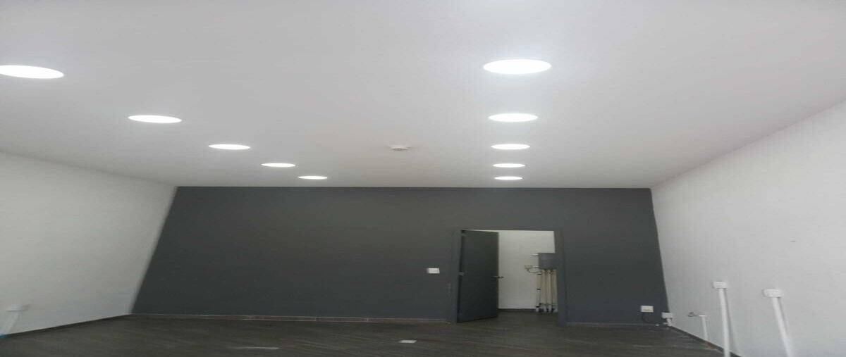 Foto de local en avenida paseo de la arboleda , jardines del bosque norte, guadalajara, jalisco, 28195077 foto 04 Foto de local en venta en avenida paseo de la arboleda , jardines del bosque norte, guadalajara, jalisco, 28195077 No. 04