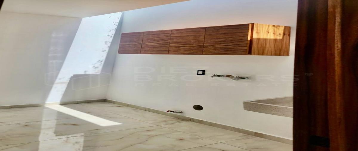 Foto de casa en avenida paseo de los emperadores , valles de nuevo méxico (la periquera), zapopan, jalisco, 30022420 foto 04 Foto de casa en venta en avenida paseo de los emperadores , valles de nuevo méxico (la periquera), zapopan, jalisco, 30022420 No. 04