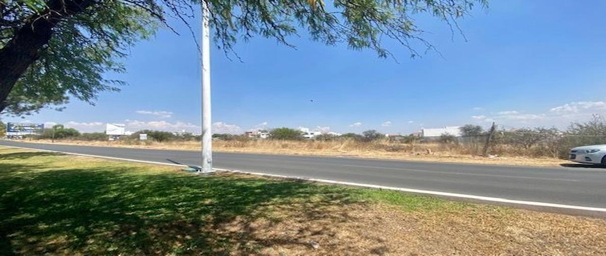 Foto de terreno habitacional en venta en avenida principal , ciudad maderas, el marqués, querétaro, 0 No. 03
