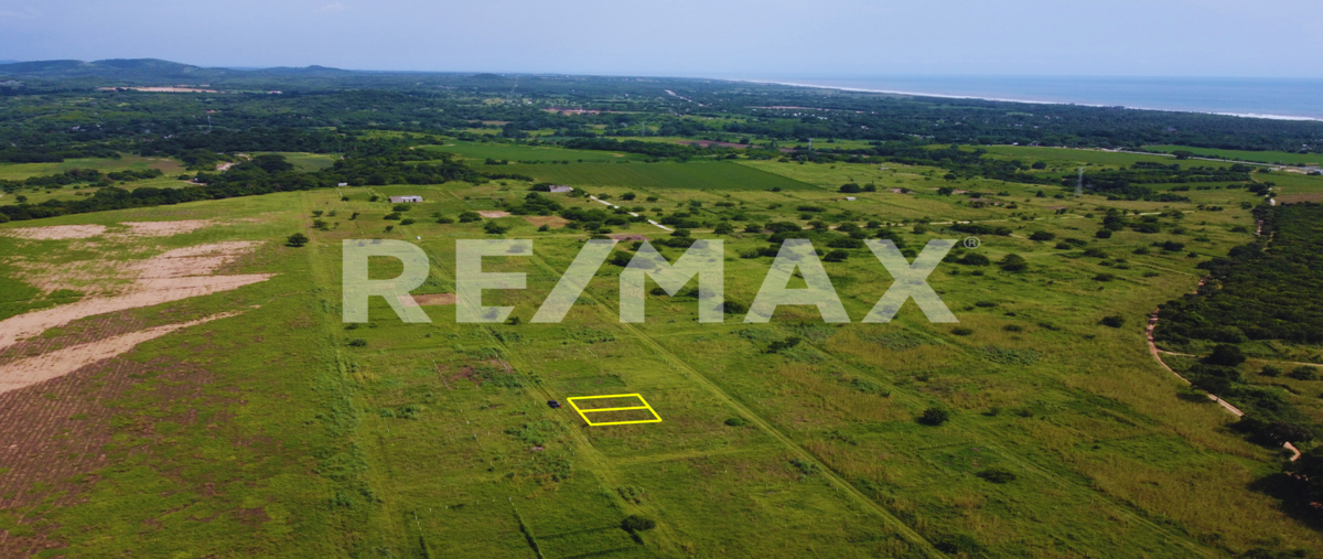 Foto de terreno habitacional en venta en avenida principal , puerto escondido (puerto escondido), san pedro mixtepec -dto. 22 -, oaxaca, 0 No. 04