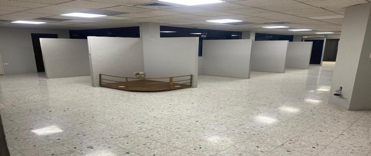 Foto de local en renta en avenida revolucion , jardines del contry, monterrey, nuevo león, 26333325 No. 01