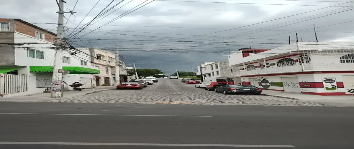 Foto de edificio en venta en avenida sombrerete 1, cipreses, querétaro, querétaro, 30242374 No. 02