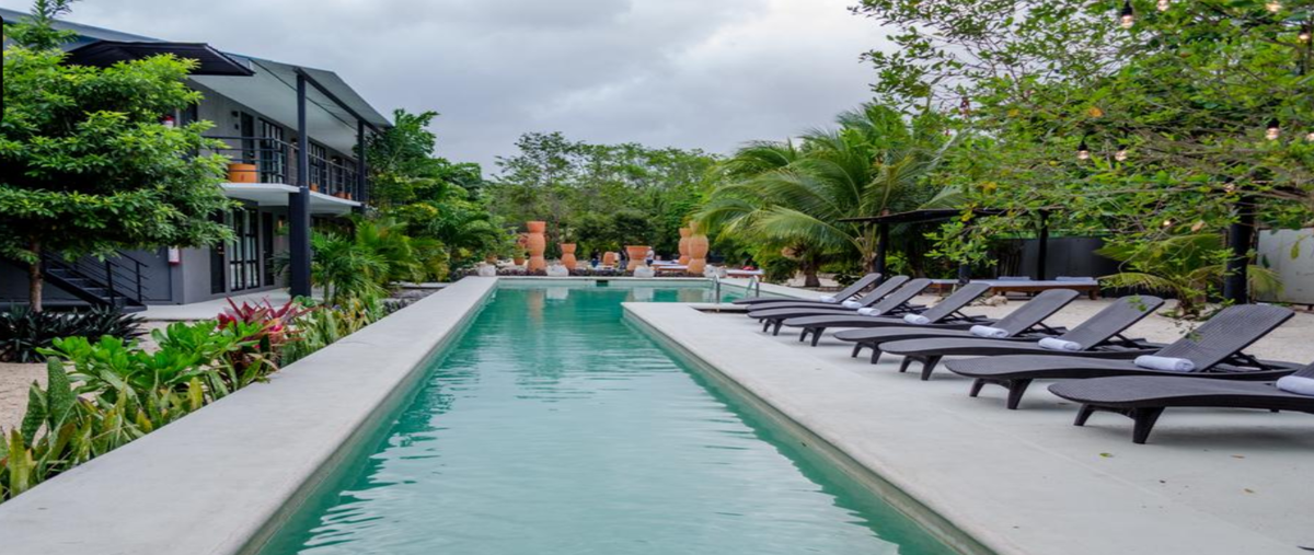 Foto de edificio en venta en avenida tulum , la veleta, tulum, quintana roo, 28455319 No. 01