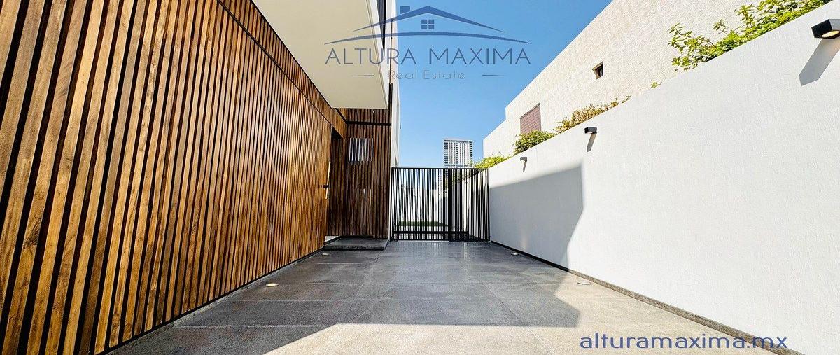 Foto de casa en venta en avenida universidad , puerta del bosque, zapopan, jalisco, 0 No. 03