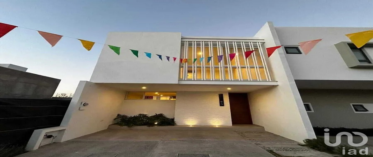 Foto de casa en venta en avenida vuelo de las grullas 293, las varitas, tlajomulco de zúñiga, jalisco, 29271844 No. 01