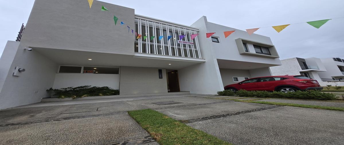 Foto de casa en avenida vuelo de las grullas , san agustin, tlajomulco de zúñiga, jalisco, 29112122 foto 03 Foto de casa en venta en avenida vuelo de las grullas , san agustin, tlajomulco de zúñiga, jalisco, 29112122 No. 03
