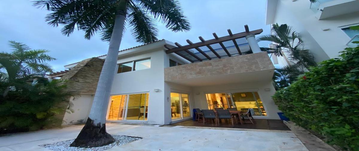 Foto de casa en , bahía dorada, benito juárez, quintana roo, 0 foto 01 Foto de casa en venta en , bahía dorada, benito juárez, quintana roo, 0 No. 01