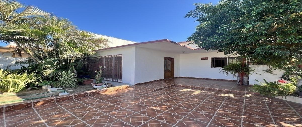 Foto de casa en venta en baja california entre allende y normal urbana , centro, la paz, baja california sur, 28942839 No. 01