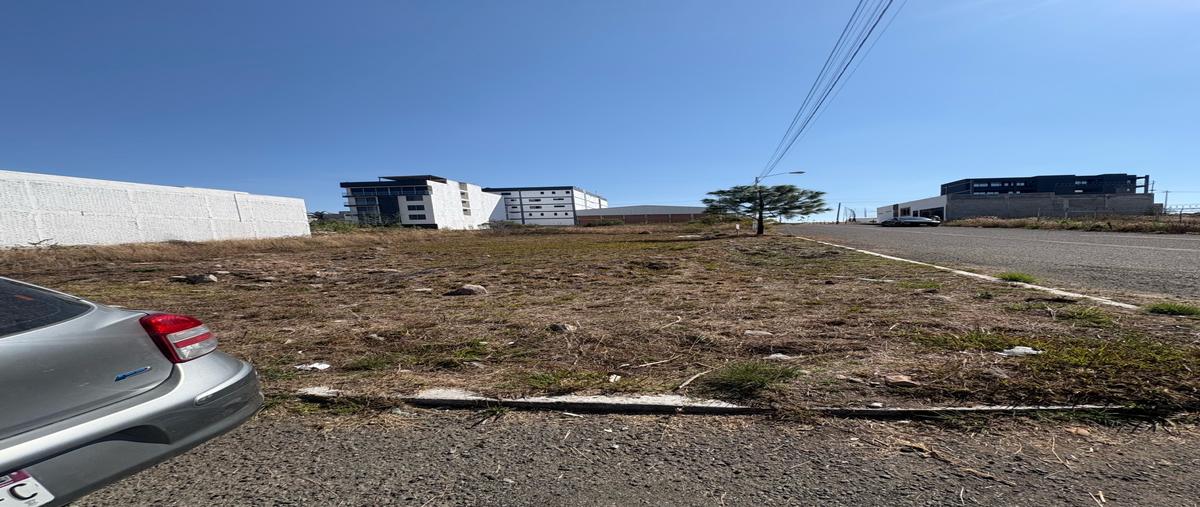 Foto de terreno habitacional en venta en  , balcones de santa maria, morelia, michoacán de ocampo, 0 No. 04