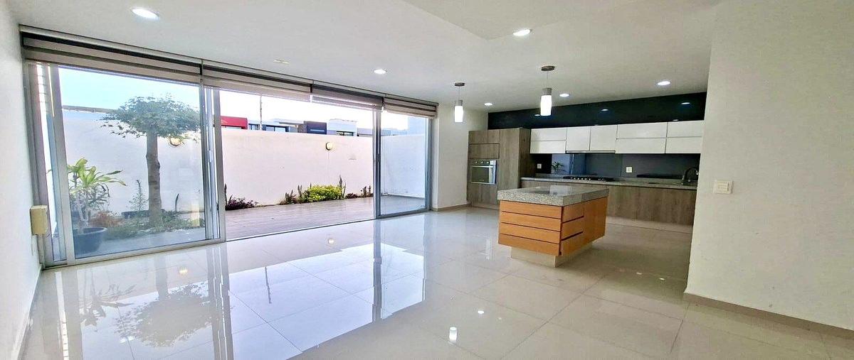 Foto de casa en baluarte , el alcázar (casa fuerte), tlajomulco de zúñiga, jalisco, 30833424 foto 04 Foto de casa en venta en baluarte , el alcázar (casa fuerte), tlajomulco de zúñiga, jalisco, 30833424 No. 04