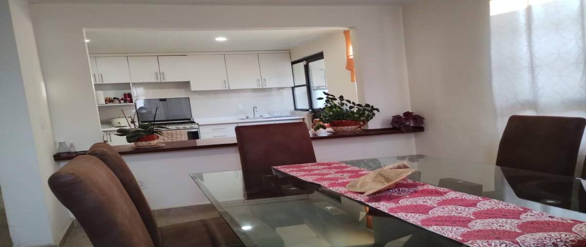 Foto de casa en venta en bicentenario , capulhuac de mirafuentes centro, capulhuac, méxico, 28212525 No. 04