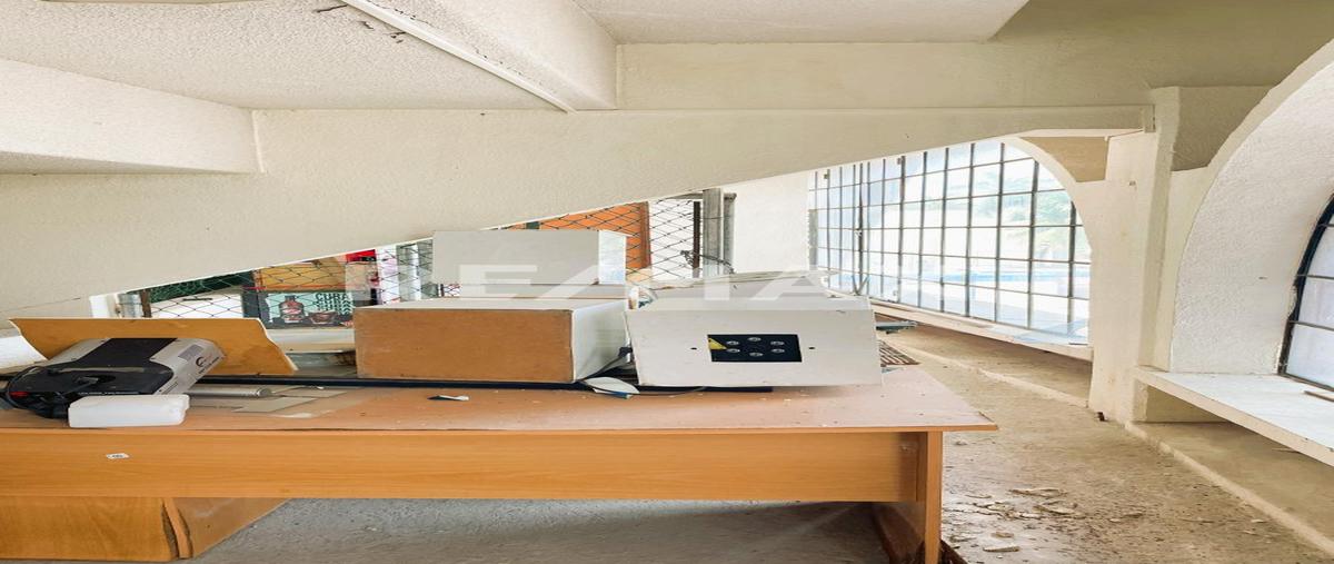 Foto de local en venta en bonanpak centro comercial plaza de toros , zona hotelera, benito juárez, quintana roo, 30527504 No. 03