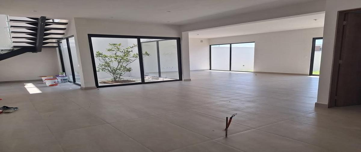 Foto de casa en venta en bosques de encino , bosques de las misiones sector encino, santiago, nuevo león, 0 No. 04