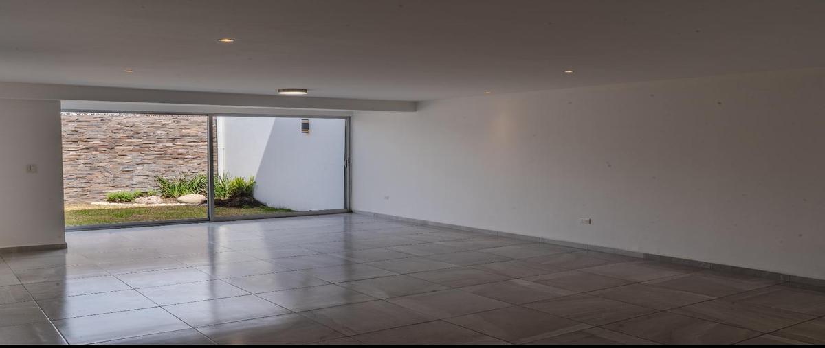 Foto de casa en venta en  , bosques de zavaleta, puebla, puebla, 0 No. 03