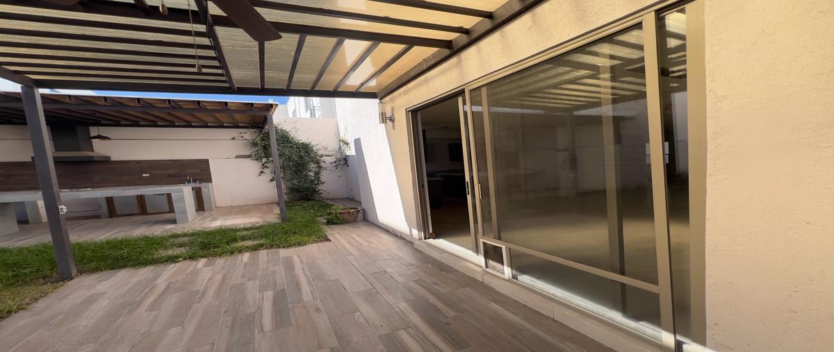 Foto de casa en venta en  , bosques del valle, chihuahua, chihuahua, 0 No. 03