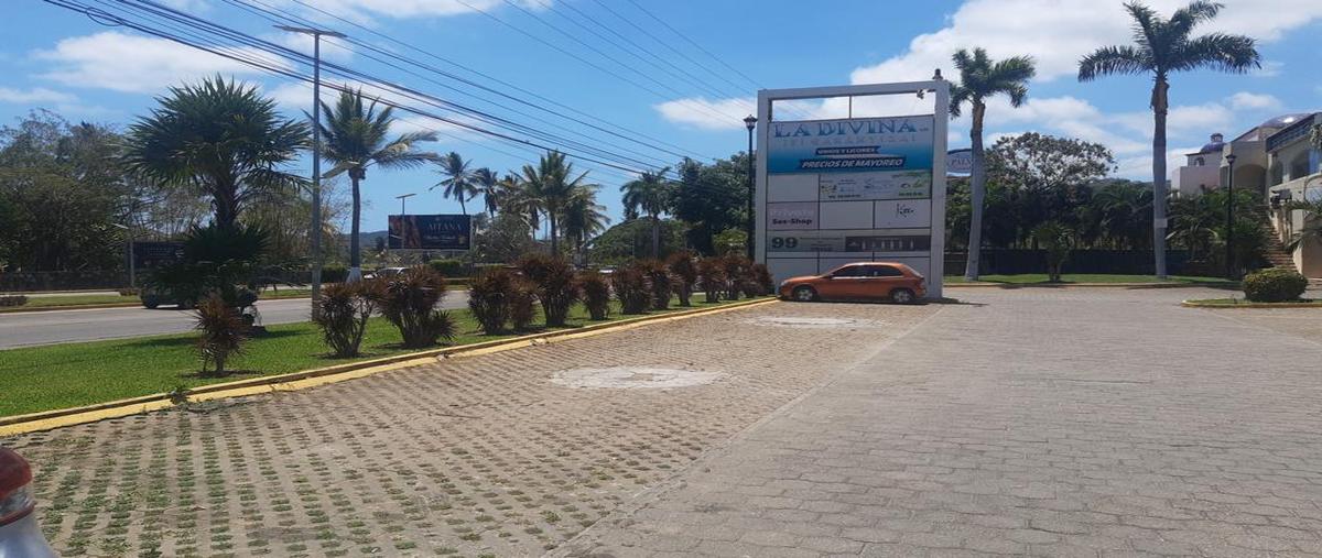 Foto de local en boulevard de las naciones , puerto marqués, acapulco de juárez, guerrero, 30749573 foto 02 Foto de local en renta en boulevard de las naciones , puerto marqués, acapulco de juárez, guerrero, 30749573 No. 02