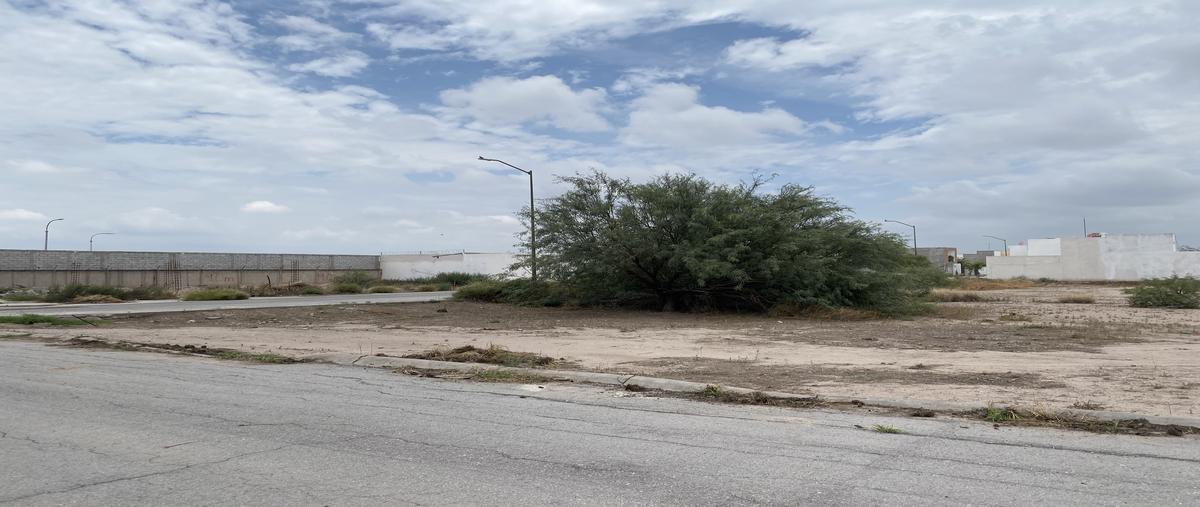 Foto de terreno habitacional en venta en boulevard la rúa , el campanario, torreón, coahuila de zaragoza, 28306132 No. 03