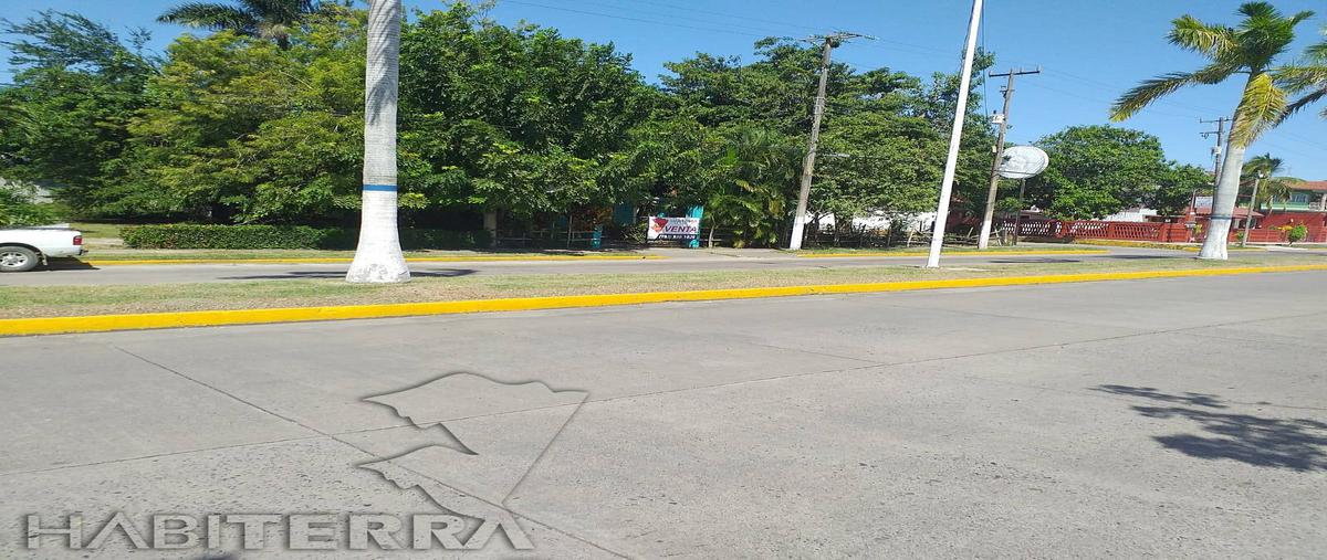 Foto de casa en boulevard manuel maples arce , adolfo ruiz cortines, tuxpan, veracruz de ignacio de la llave, 0 foto 03 Foto de casa en venta en boulevard manuel maples arce , adolfo ruiz cortines, tuxpan, veracruz de ignacio de la llave, 0 No. 03