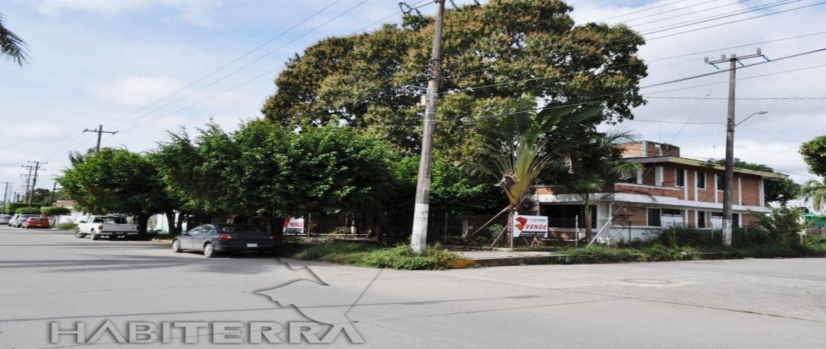 Foto de casa en boulevard maples arce, esquina calle trébol colonia e , ampliación enrique rodríguez cano, tuxpan, veracruz de ignacio de la llave, 25402292 foto 01 Foto de casa en renta en boulevard maples arce, esquina calle trébol colonia e , ampliación enrique rodríguez cano, tuxpan, veracruz de ignacio de la llave, 25402292 No. 01