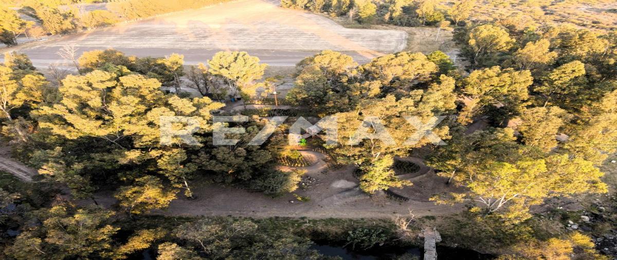 Foto de terreno habitacional en boulevard metropolitano kilometro 8 , apapátaro, huimilpan, querétaro, 0 foto 02 Foto de terreno habitacional en venta en boulevard metropolitano kilometro 8 , apapátaro, huimilpan, querétaro, 0 No. 02