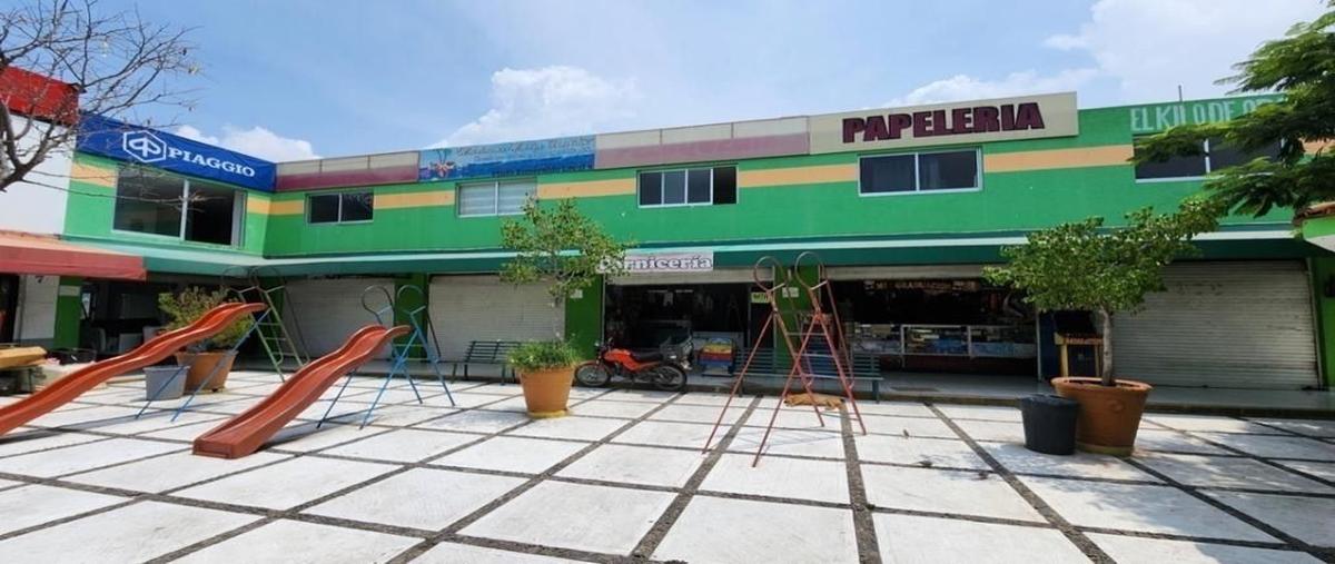 Foto de local en boulevard nuestra señora de las mercedes , hacienda santa fe, tlajomulco de zúñiga, jalisco, 28902211 foto 03 Foto de local en venta en boulevard nuestra señora de las mercedes , hacienda santa fe, tlajomulco de zúñiga, jalisco, 28902211 No. 03