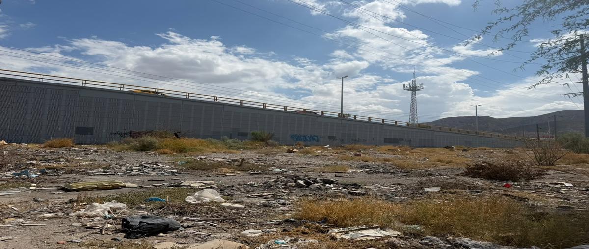 Foto de terreno comercial en venta en boulevard pedro v. rodríguez triana , lázaro cárdenas, torreón, coahuila de zaragoza, 0 No. 03