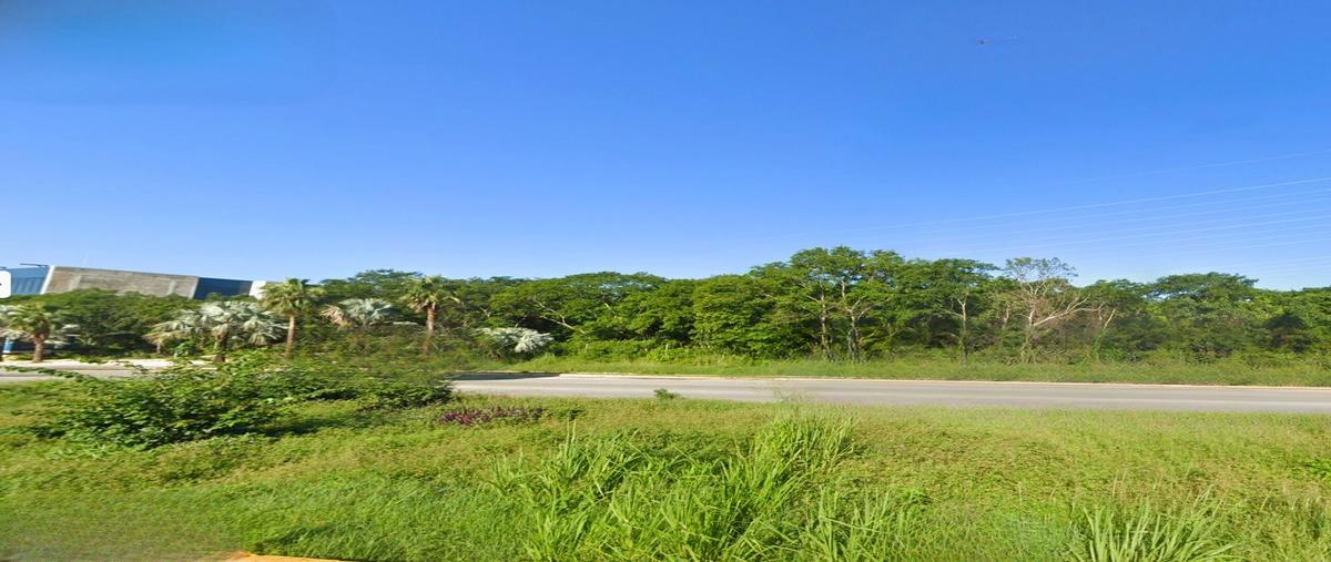 Foto de terreno comercial en venta en boulevard playa del carmen ext. lote 001-4 , ejidal, solidaridad, quintana roo, 26817250 No. 01