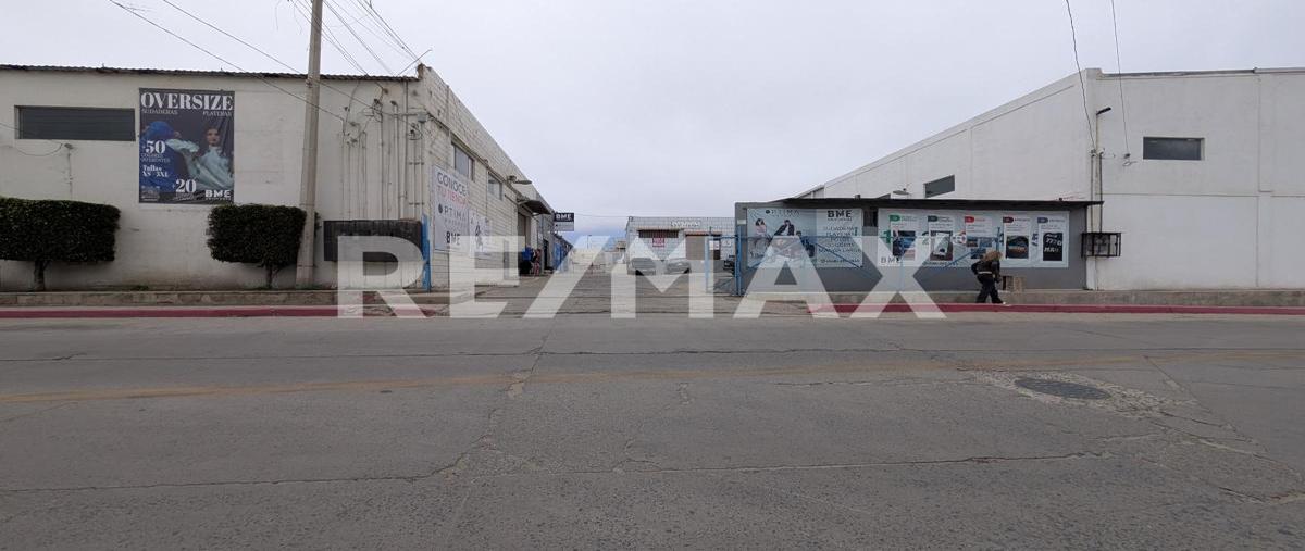 Foto de bodega en renta en boulevard plinta y calle la paz , acapulco, ensenada, baja california, 30343566 No. 04