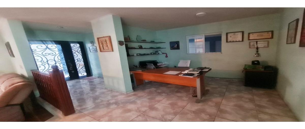 Foto de casa en venta en  , bugambilias, saltillo, coahuila de zaragoza, 0 No. 03
