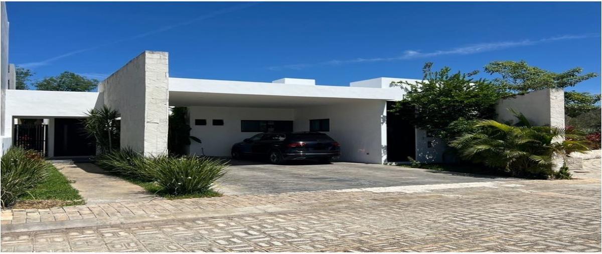 Foto de casa en venta en c-23a #325 x 20a y , chablekal, mérida, yucatán, 29847976 No. 01