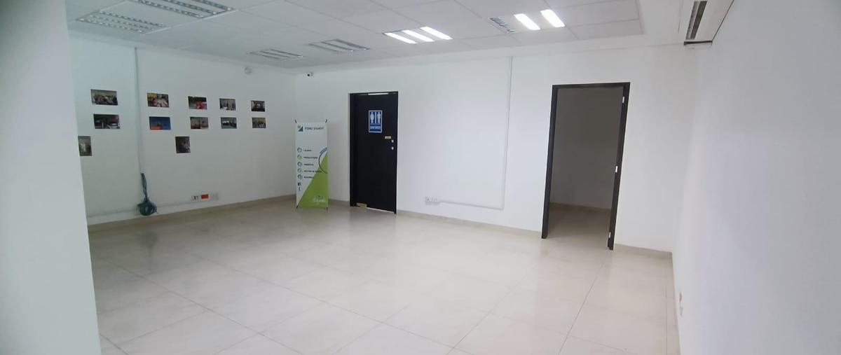 Foto de edificio en renta en  , calesa 2a sección, querétaro, querétaro, 0 No. 03