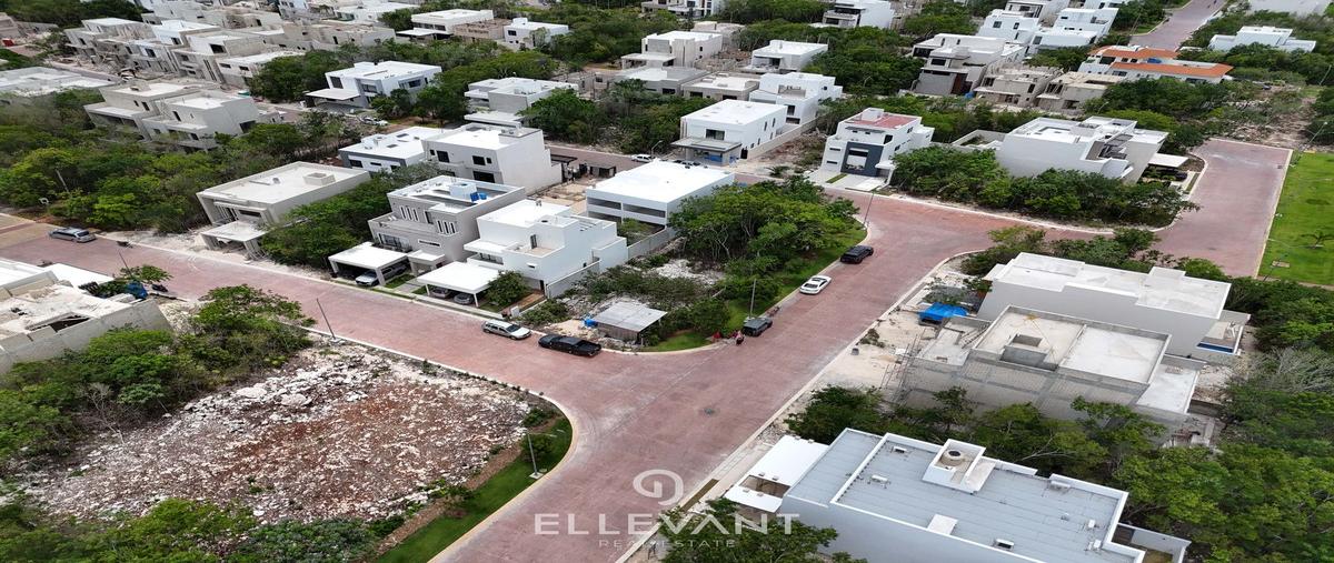 Foto de terreno habitacional en venta en caliza , vía cumbres residencial, benito juárez, quintana roo, 0 No. 03