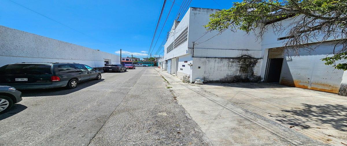 Foto de bodega en renta en calle 17 , supermanzana 67, benito juárez, quintana roo, 31116703 No. 05