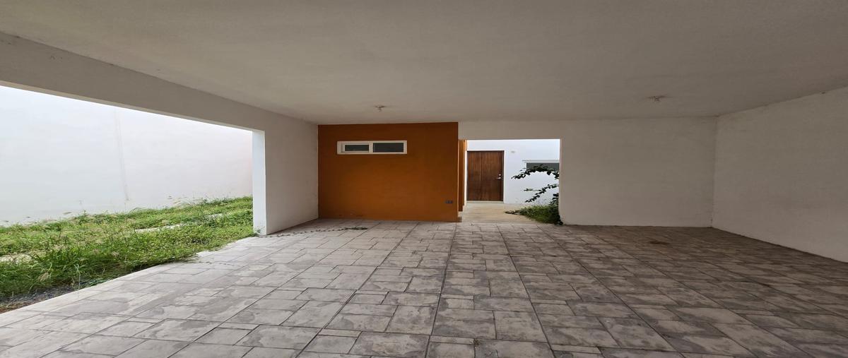 Foto de casa en venta en calle cuarta , las fuentes, reynosa, tamaulipas, 30604729 No. 04