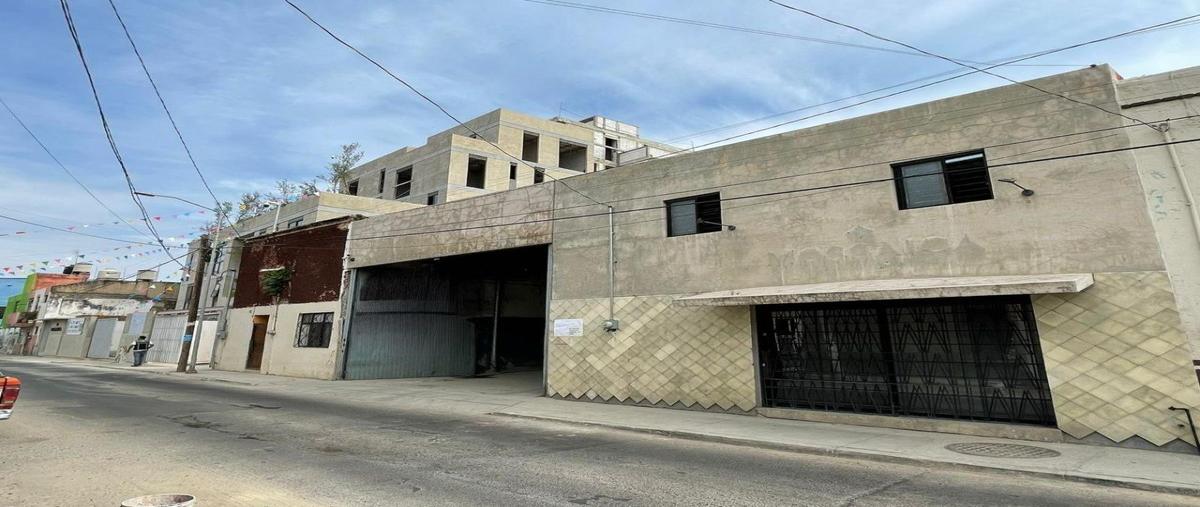 Foto de bodega en venta en calle josé luis pérez verdia , analco, guadalajara, jalisco, 27633748 No. 01