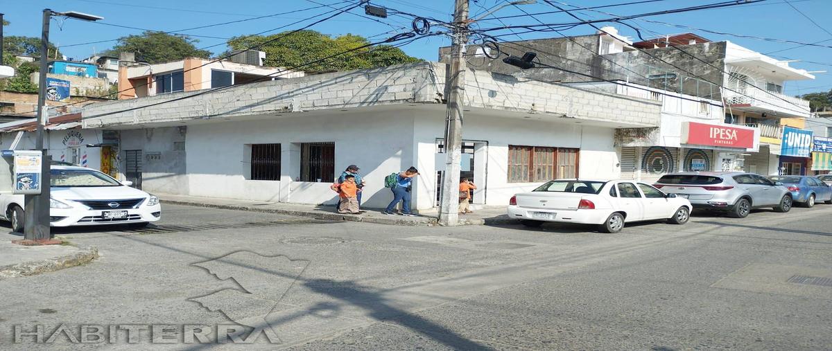 Foto de local en calle ocampo 13 esquina zapata, centro , túxpam de rodríguez cano centro, tuxpan, veracruz de ignacio de la llave, 20548711 foto 02 Foto de local en renta en calle ocampo 13 esquina zapata, centro , túxpam de rodríguez cano centro, tuxpan, veracruz de ignacio de la llave, 20548711 No. 02