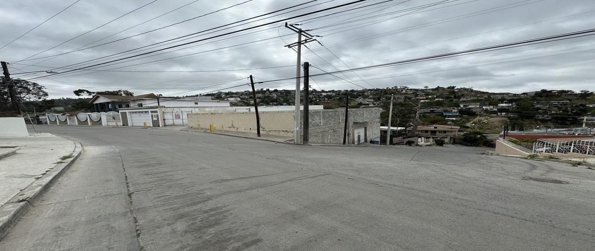 Foto de bodega en venta en calle río frío , aguaje de la tuna 1a sección, tijuana, baja california, 28279301 No. 01
