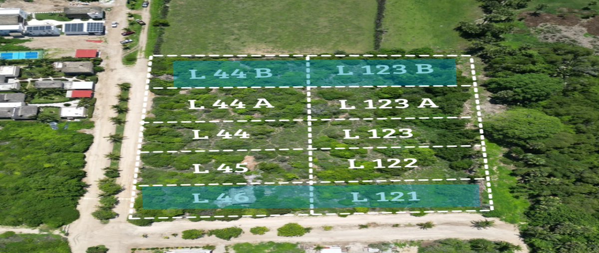 Foto de terreno habitacional en calle sicilia 0, laguna encantada, santa maría colotepec, oaxaca, 0 foto 04 Foto de terreno habitacional en venta en calle sicilia 0, laguna encantada, santa maría colotepec, oaxaca, 0 No. 04