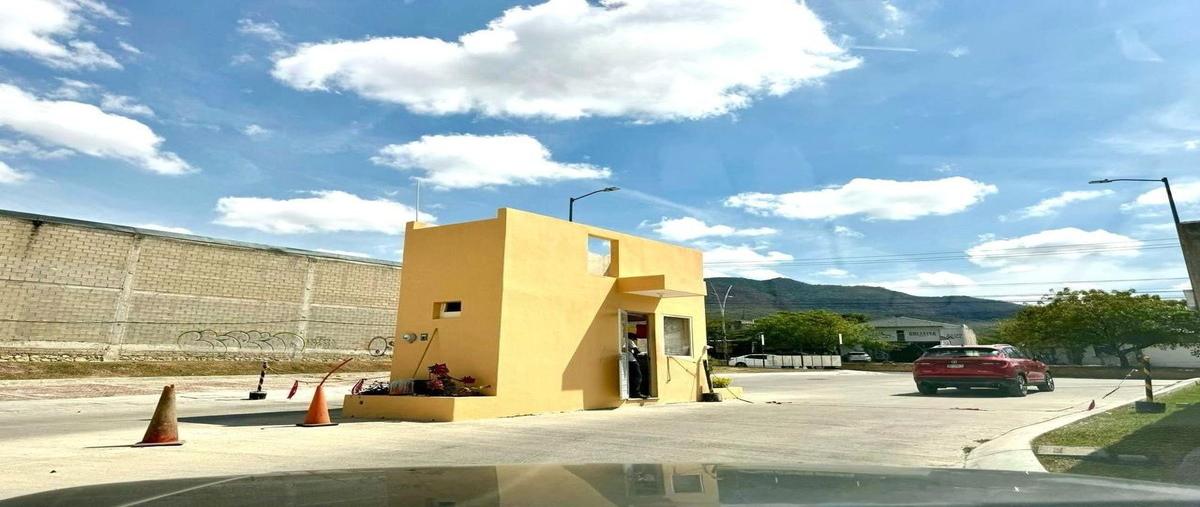 Foto de terreno habitacional en calzada emiliano zapata , terán, tuxtla gutiérrez, chiapas, 0 foto 04 Foto de terreno habitacional en venta en calzada emiliano zapata , terán, tuxtla gutiérrez, chiapas, 0 No. 04