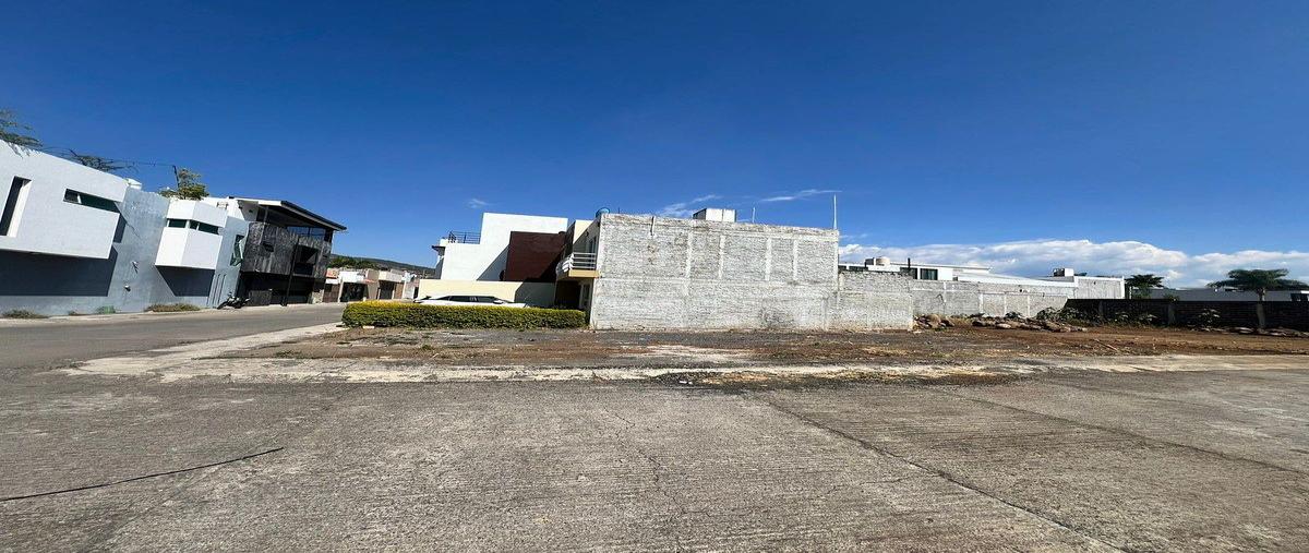 Foto de terreno habitacional en calzada rafael ochoa de montaño , quinta real, los reyes, michoacán de ocampo, 0 foto 03 Foto de terreno habitacional en venta en calzada rafael ochoa de montaño , quinta real, los reyes, michoacán de ocampo, 0 No. 03